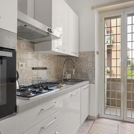 Διαμέρισμα Maison G - New Design With Balcony Ρώμη